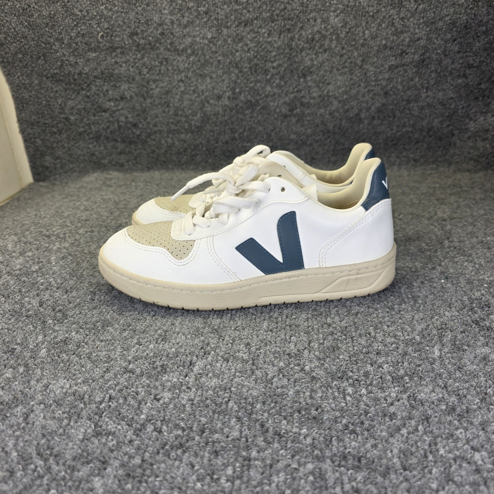 Veja Campo Leather White California Low Top Sneaker Women's Sz 7